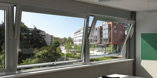 Направляющие для раздвижных пластиковых окон. Виды раздвижных окон по типу механизма 10