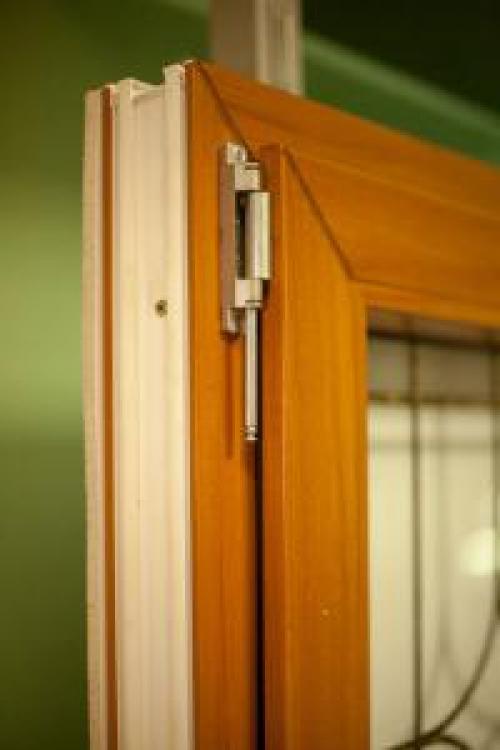 Как заменить фурнитуру на окне самостоятельно. Что такое фурнитура пластикового окна 05 Как заменить фурнитуру на окне самостоятельно. Что такое фурнитура пластикового окна 05