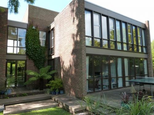 Алюминиевые окна плюсы и минусы. Алюминивые окна или пластиковые? Плюсы и минусы двух материалов