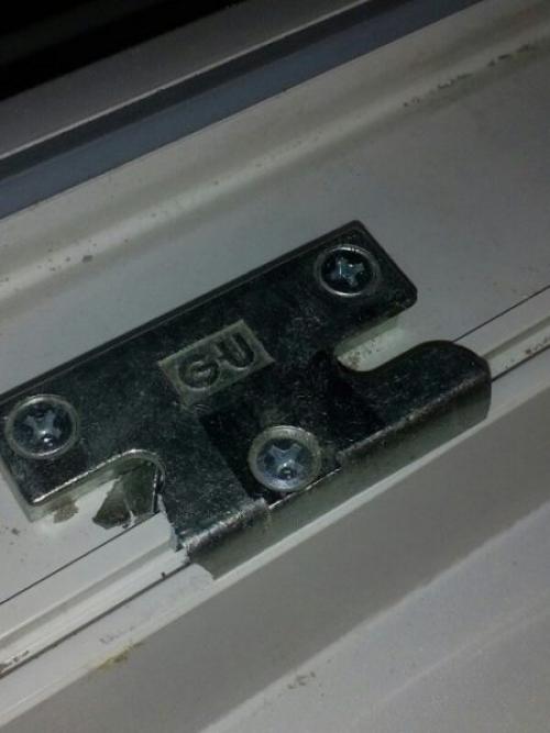 Замена цапфы на пластиковом окне. Окно не закрывается