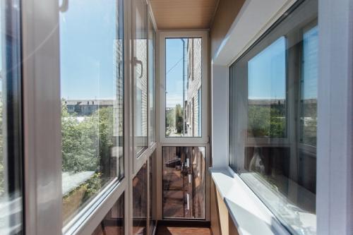 Какой балкон теплее. Особенности выбора теплого остекления для балконов и лоджий