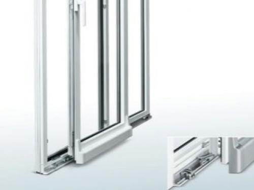 Распашные или раздвижные окна на балкон. Разновидности створок окон на балконе 07