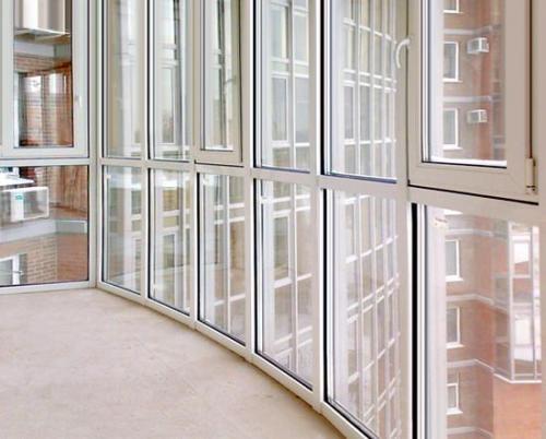 Панорамное остекление балкона. Достоинства панорамного остекления балкона