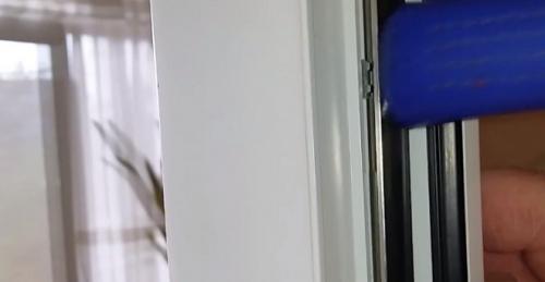Замена фурнитуры пластиковой двери. Замена замка