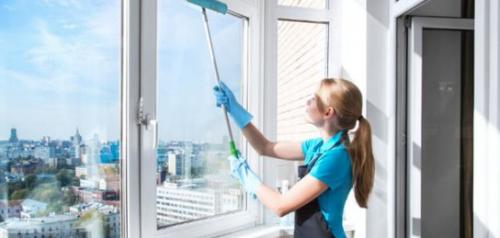 Как помыть окно снаружи, если оно не открывается. Как помыть окна снаружи на высоком этаже: проверенные способы и правила безопасности