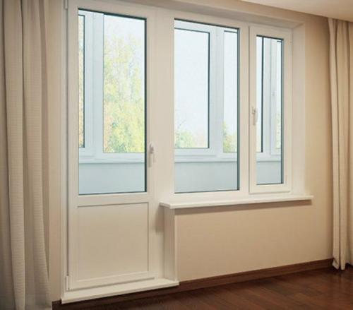 Демонтаж пластикового балконного блока. Преимущества