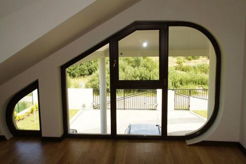 Виды окон по форме. По форме оконного проема