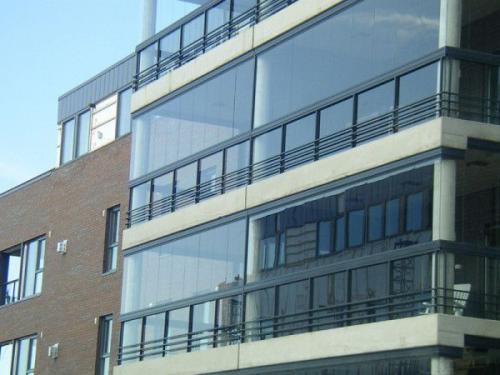 Безрамное остекление балкона своими руками. Эксплуатационные характеристики безрамного остекления