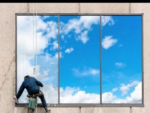 Как помыть окна в холодную погоду. Общие рекомендации по очистке окон в зимний период