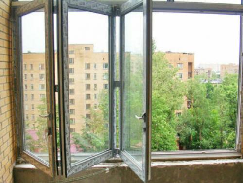Пластиковое раздвижное остекление балконов. Альтернативные решения для остекления балконов и лоджий