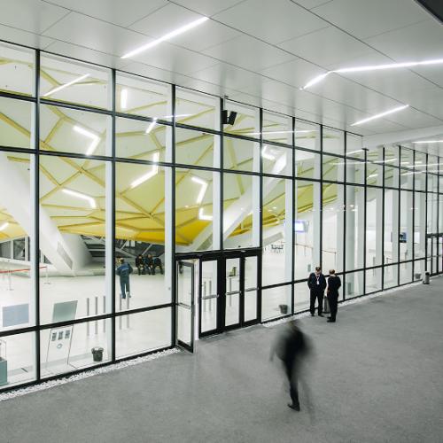 Светопрозрачные конструкции из алюминиевого профиля. Варианты использования 06