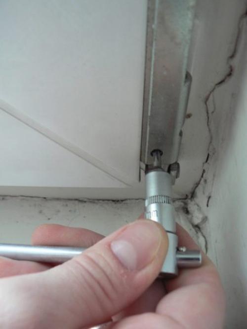 Регулировка прижима пластиковых окон. Самостоятельная регулировка пластиковых окон