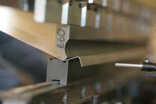 Остекление балкона алюминиевым профилем. Холодное остекление из алюминиевого профиля 02