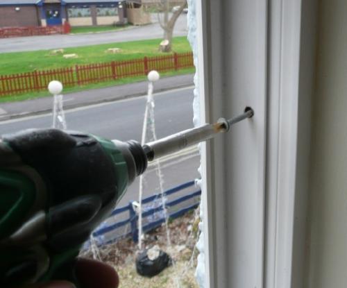 Демонтаж пластиковых окон своими руками. Как снять стеклопакет своими руками 06