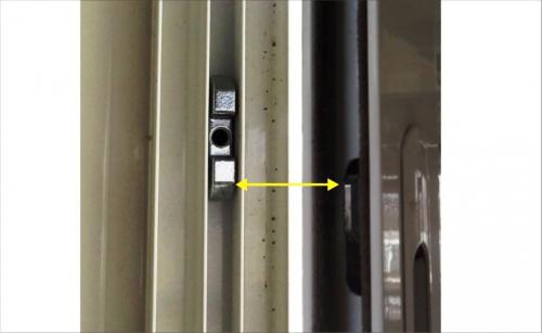 Регулировка раздвижных окон на балконе. Как отрегулировать защелку алюминиевой раздвижной рамы