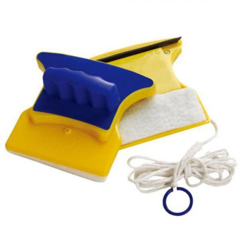 Как помыть окна на балконе снаружи самой. Как мыть окна на высоких этажах снаружи: 4 безопасных варианта 14