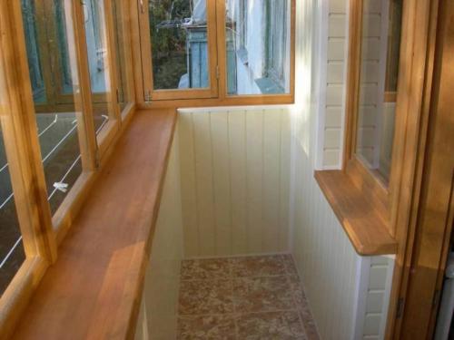 Чем отделать балкон недорого. Чем лучше и дешевле обшить балкон внутри — советы профессионалов по красивой обшивке балкона своими руками + фото идеи