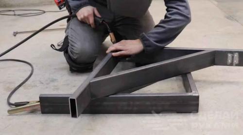 Электро подъемный механизм для стола. Компьютерный стол с подъемным механизмом из линейного привода