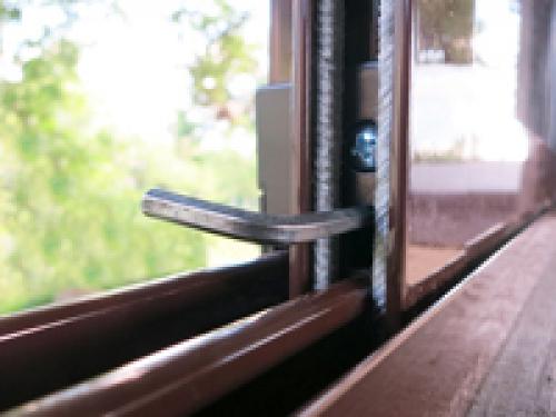 Ремонт алюминиевых окон. Когда необходим ремонт алюминиевых окон? 03