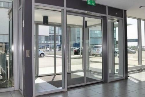 Раздвижные системы для входных дверей. Автоматические раздвижные двери –, какие бывают разновидности?