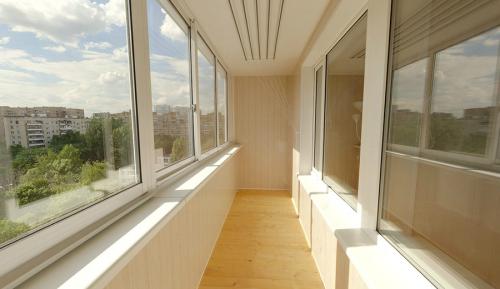 Остекление балконов. Остекление балкона