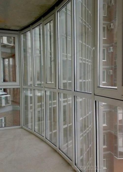 Фотографии примеров остекления балконов и лоджий. Холодный и теплый методы 02