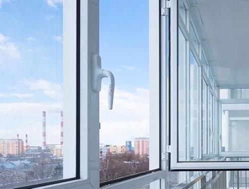 Остекление балконов алюминиевым профилем. Холодное остекление: достоинства и недостатки 05 Остекление балконов алюминиевым профилем. Холодное остекление: достоинства и недостатки 05