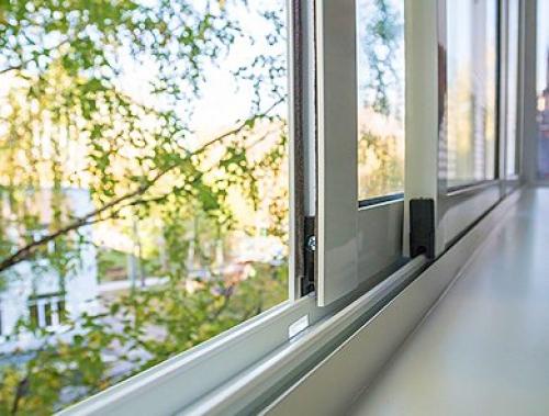 Остекление балконов алюминиевым профилем. Холодное остекление: достоинства и недостатки 03 Остекление балконов алюминиевым профилем. Холодное остекление: достоинства и недостатки 03