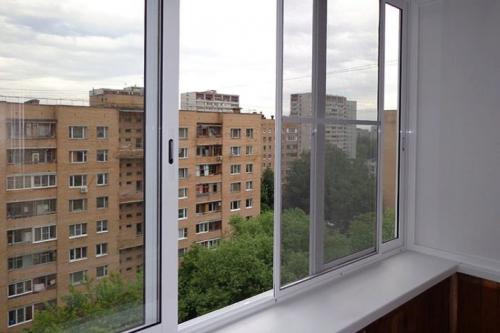 Алюминиевое раздвижное остекление балкона. Алюминиевое остекление балконов 01 Алюминиевое раздвижное остекление балкона. Алюминиевое остекление балконов 01