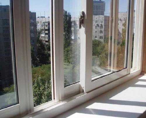 Раздвижные пластиковые окна на балкон. Материалы, применяющиеся для балконных раздвижных систем