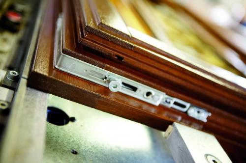 Противовзломная фурнитура для пластиковых окон. Какое окно считается противовзломным