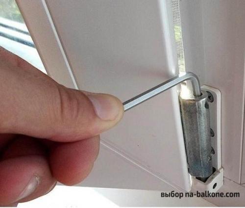 Ремонт пластиковых дверей. Ремонт двери балкона своими руками (фото и видео)