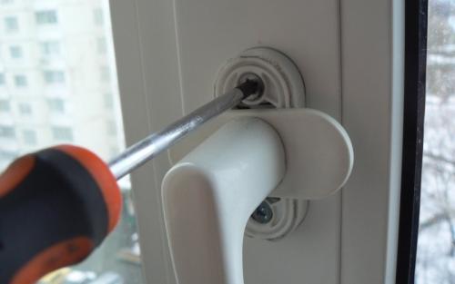 Корректировка окон. Как отрегулировать пластиковые окна самостоятельно - инструкция