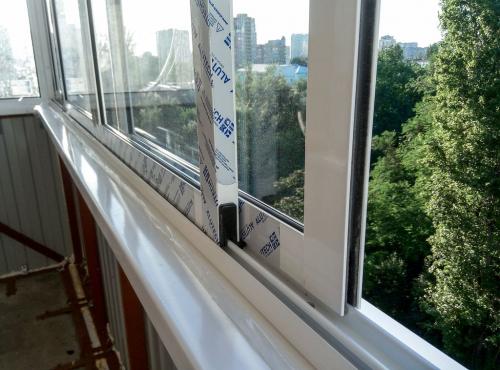 Раздвижные окна в квартире. Плюсы и минусы трех видов раздвижных окон на балкон