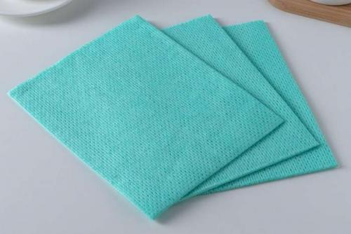 Лайфхак, как помыть окна на балконе. Как правильно и быстро помыть окна без разводов: инструкция, советы эксперта