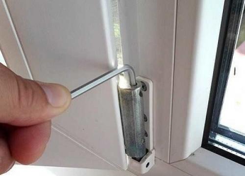 Как отрегулировать пластиковое окно. Регулировки зимнего и летнего режима 05
