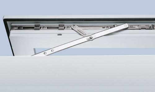 Монтаж фурнитуры пластикового окна. Конструктивные особенности пластиковых оконных систем 04